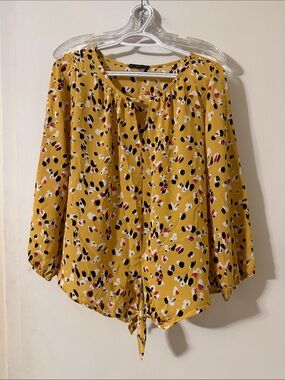 West Kei Yellow Floral Tie-Front Blouse